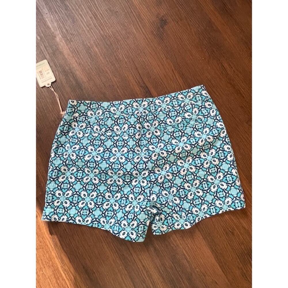 Bahama Breeze Women's Size 8 Petite Summer Shorts Blue White New with Tags! - Picture 2 of 6
